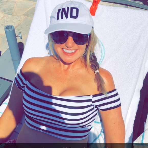 Meet your Posher, Michelle - Picture 3 of 4